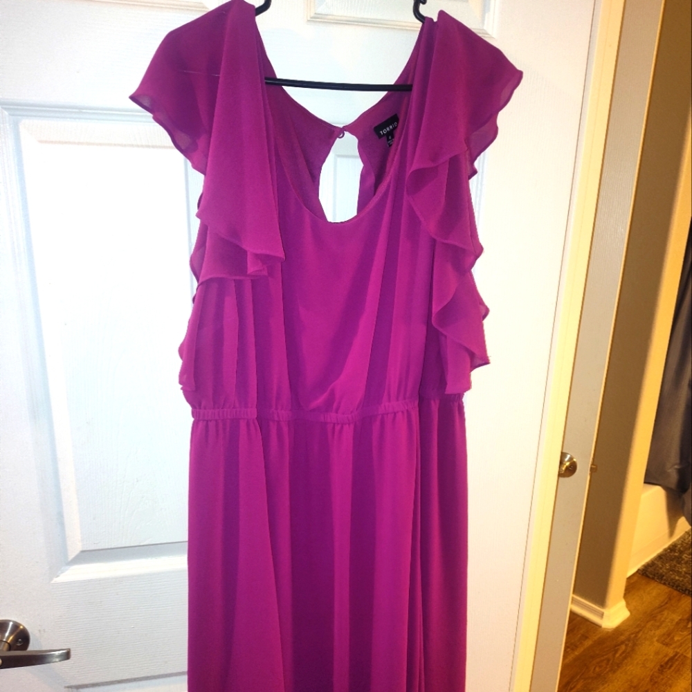 Torrid Plus Size Magenta Dress Size 4